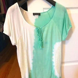 Venus White-Turquoise Tee with Sequins - NWOT